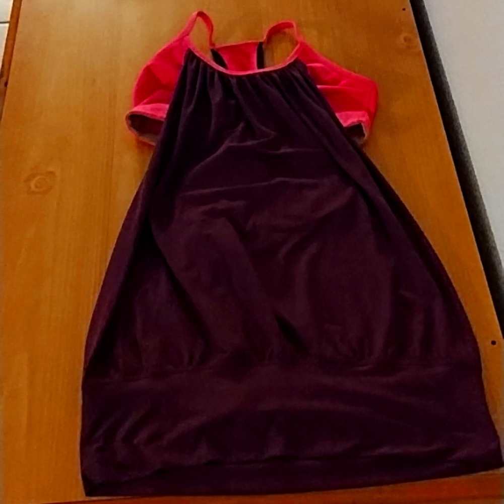 LuLuLemon tank top with built in bra